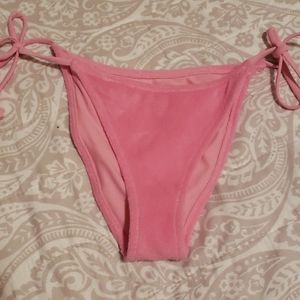 Kendall&Kylie String bikini bottoms